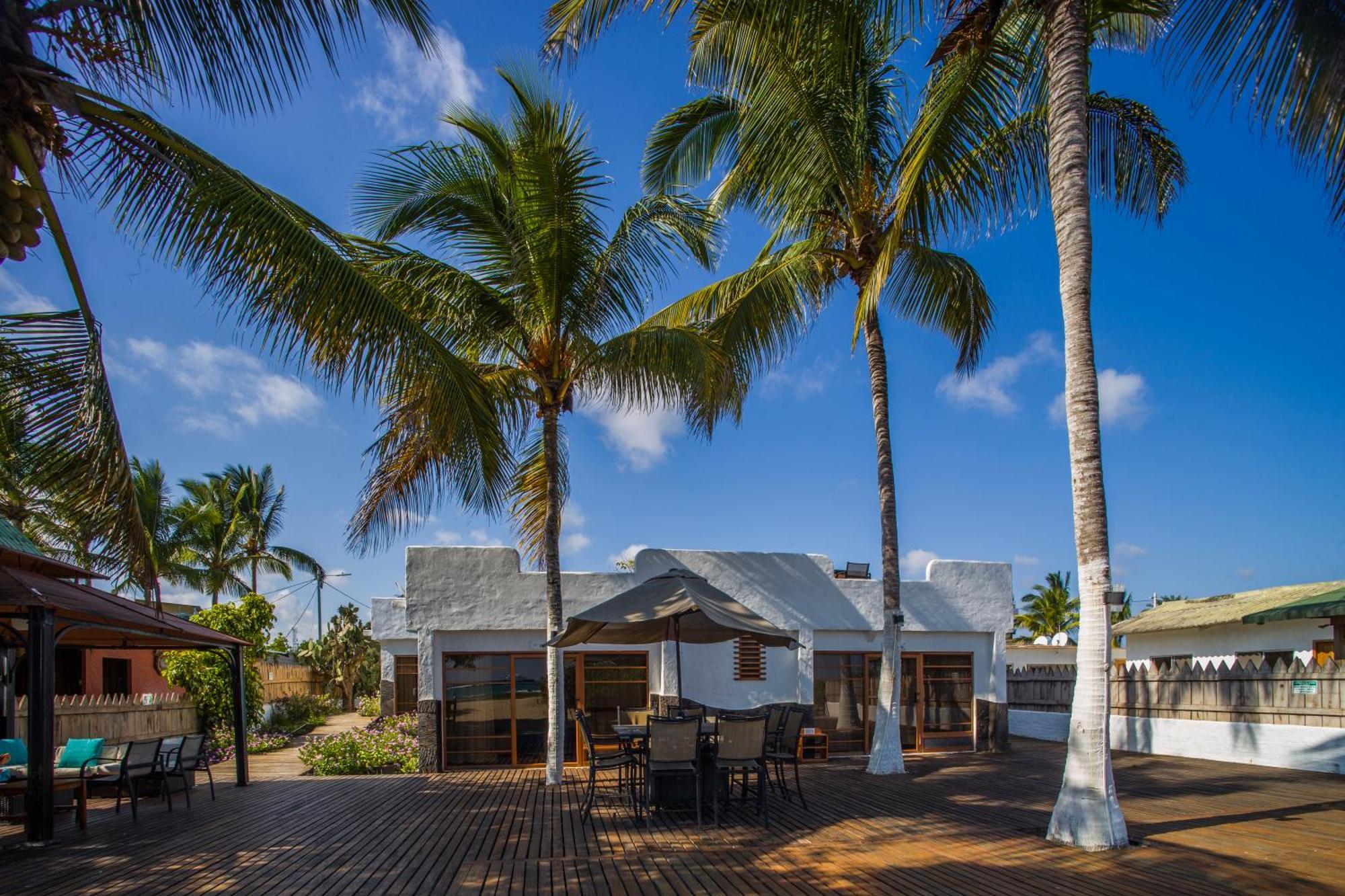 Isamar Hotel Puerto Villamil Exterior foto